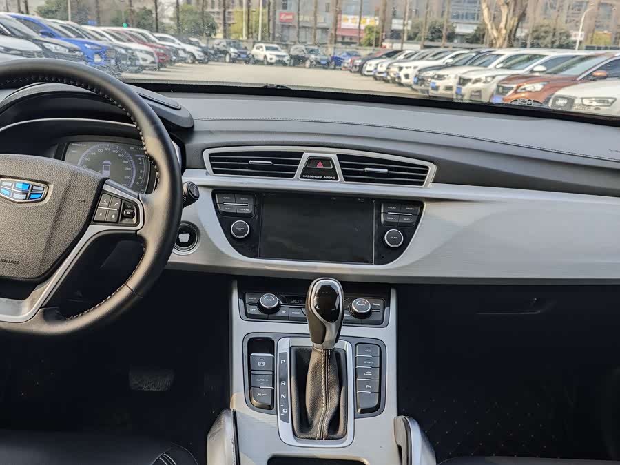 GEELY Boyue 2017 immagine di auto #4