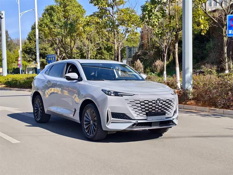 Changan UNI-K 2021 #4 Changan UNI-K 2021 car image #4