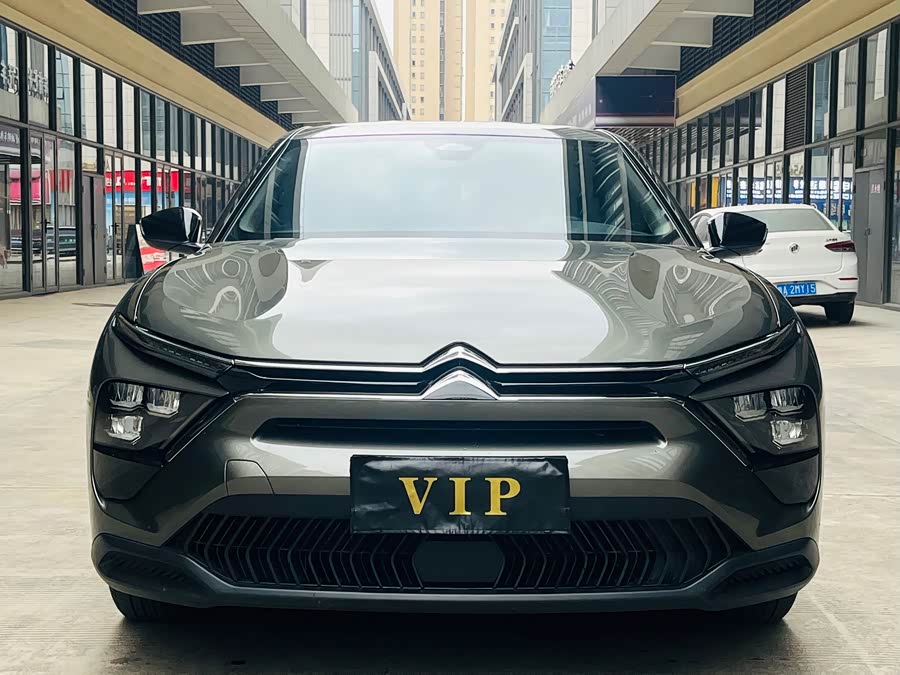 Citroen C5 X 2024 car image #4