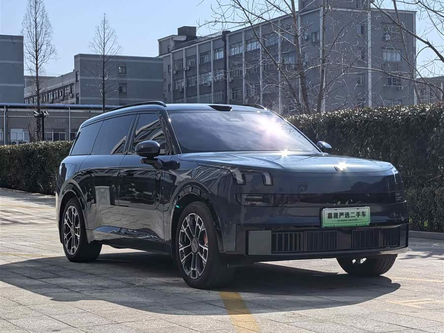 Lynk & Co 900 2025 #4 Lynk & Co 900 2025 car image #4