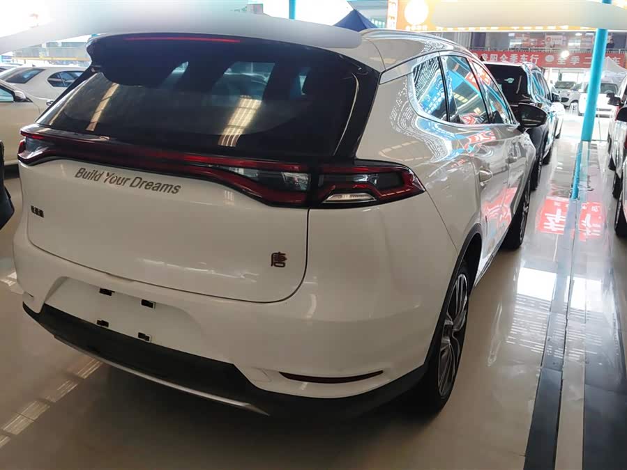 BYD Tang 2019 #4 BYD Tang 2019 car image #4