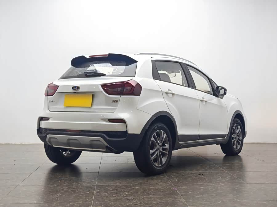 GEELY Vision X3 2020 car image #4