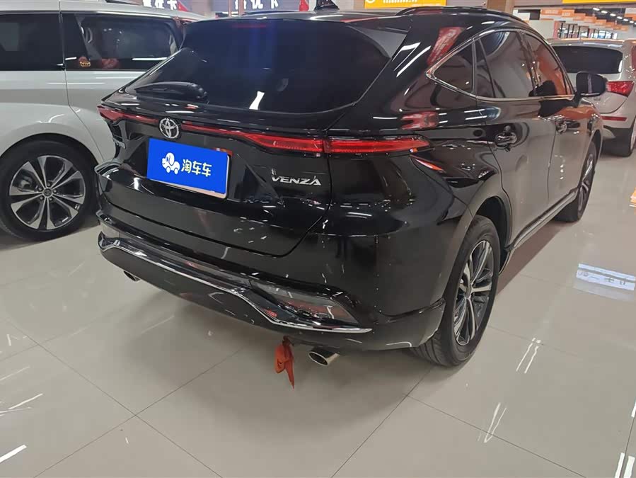 Toyota Venza 2024 immagine di auto #4