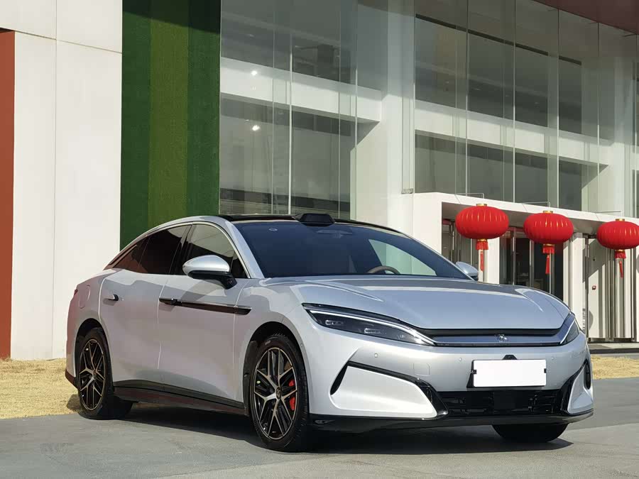 BYD HanL 2025 #4 BYD HanL 2025 car image #4