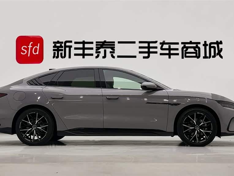 BYD Han 2025 car image #4
