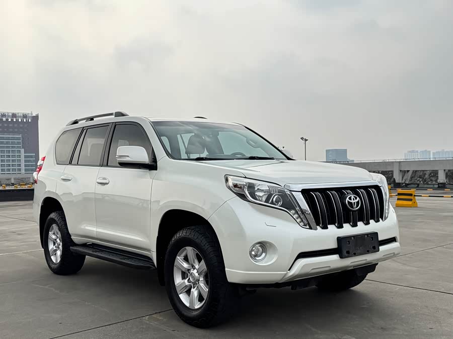 Toyota Land Cruiser Prado 2016 #4 Toyota Land Cruiser Prado 2016 car image #4