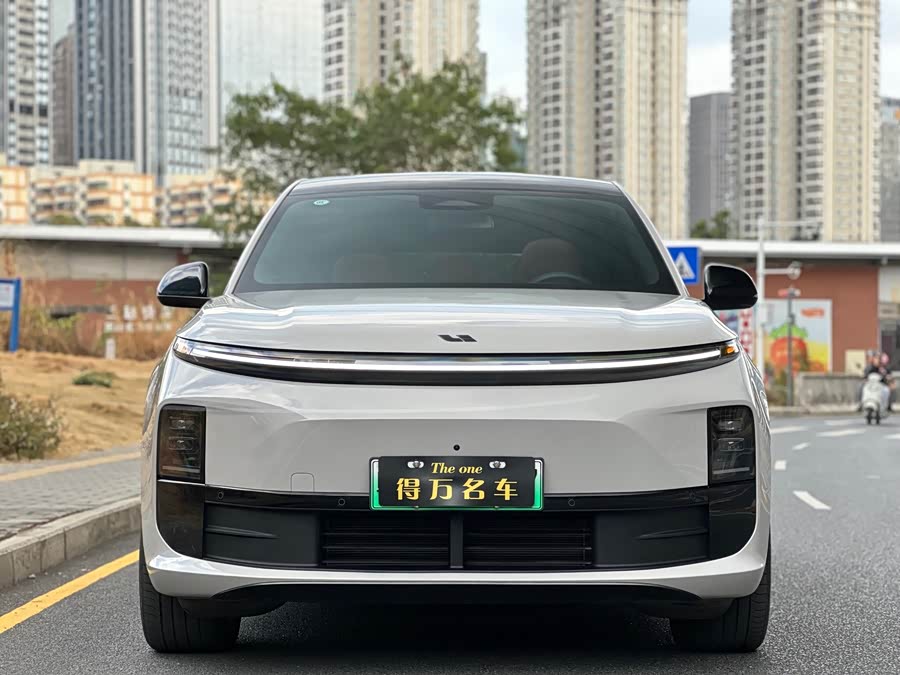 Li L6 2024 imagen de coche #4