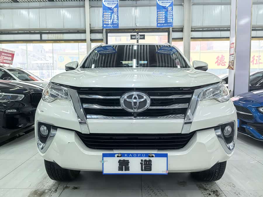 Toyota Fortuner 2019 car image #4