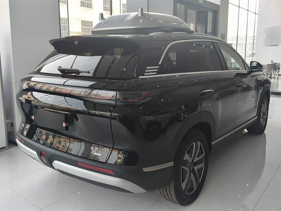 BYD Sea Lion 07 DM-i 2025 car image #4