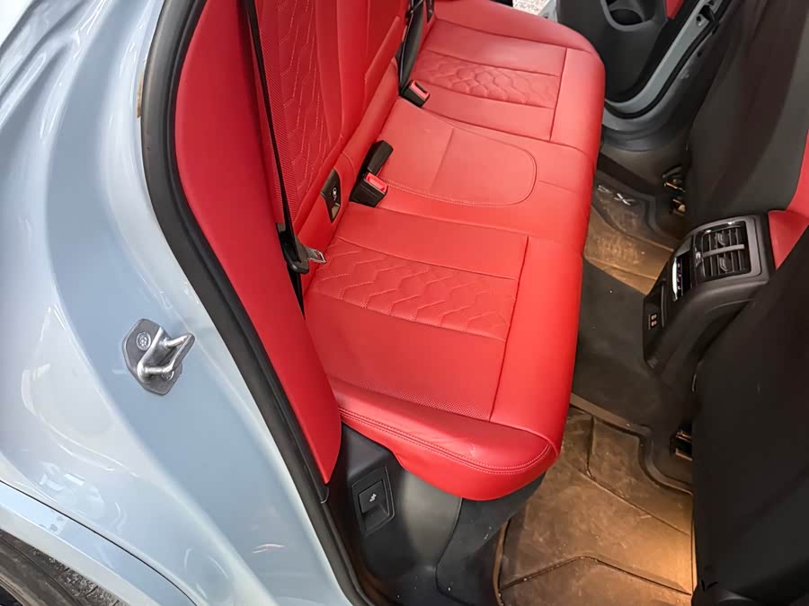 BMW X4 M 2023 car image #4