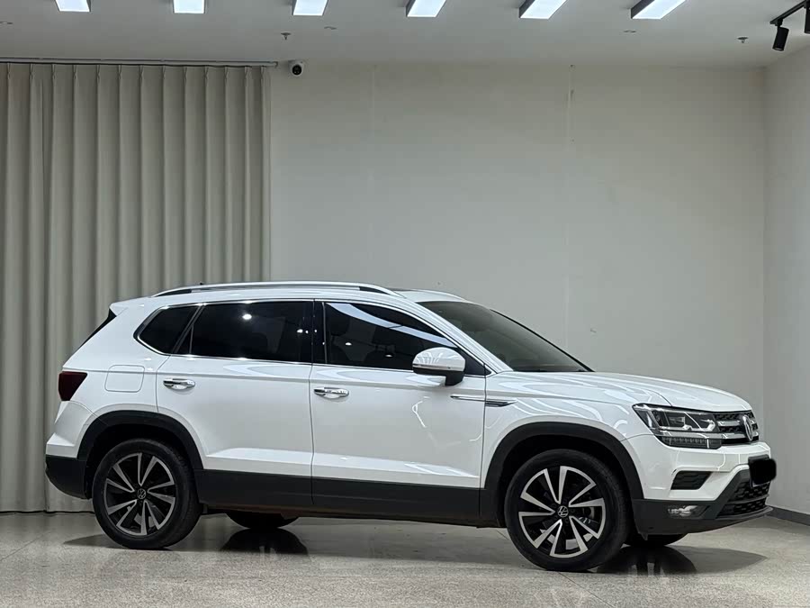 Volkswagen Tharu 2021 immagine di auto #4