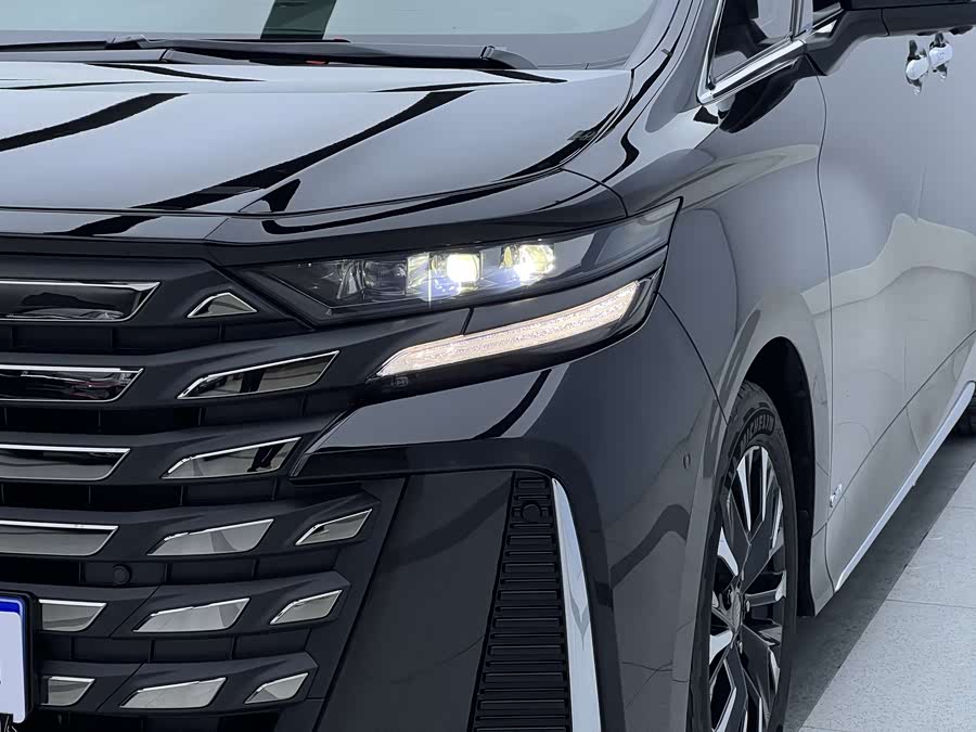 Toyota Vellfire 2025 #4 Toyota Vellfire 2025 immagine di auto #4