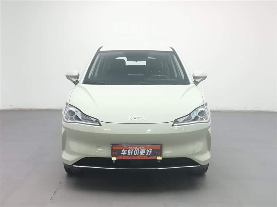 哪吒汽车 哪吒V 2022 汽车图片 #4