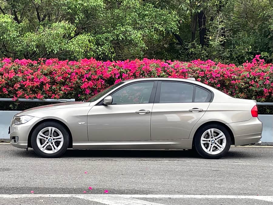 BMW 3 Series (Imported) 2010 car image #4