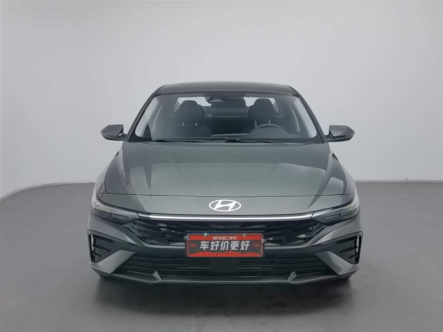 Hyundai Elantra 2023 immagine di auto #4