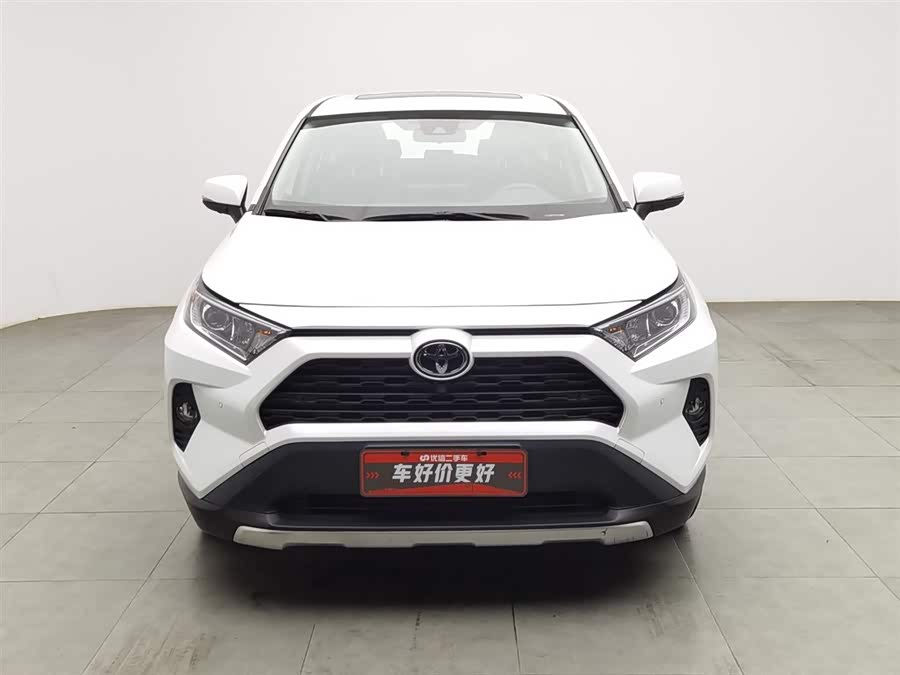 Toyota RAV4 2022 car image #4