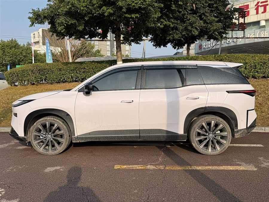 丰田 铂智3X 2025 汽车图片 #4