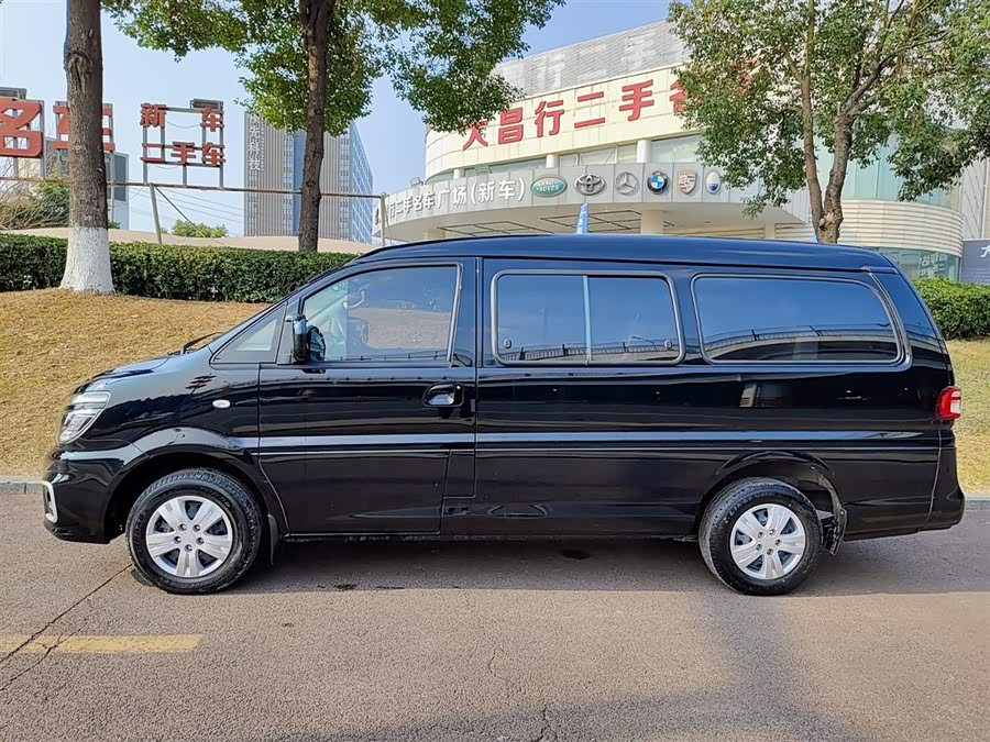 Forthing Lingzhi 2022 car image #4