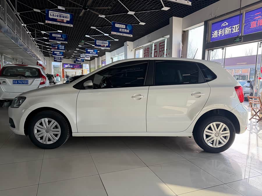 Volkswagen Polo 2016 immagine di auto #4