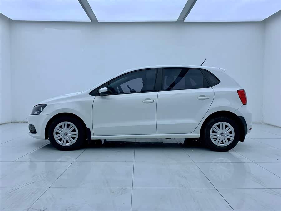 Volkswagen Polo 2019 immagine di auto #4