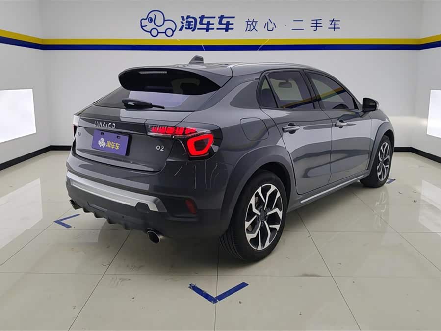 Lynk & Co 02 2020 car image #4