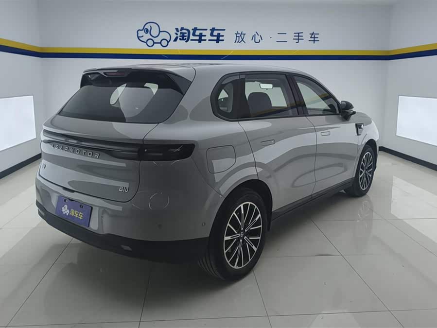 零跑汽车 零跑B10 2025 汽车图片 #4