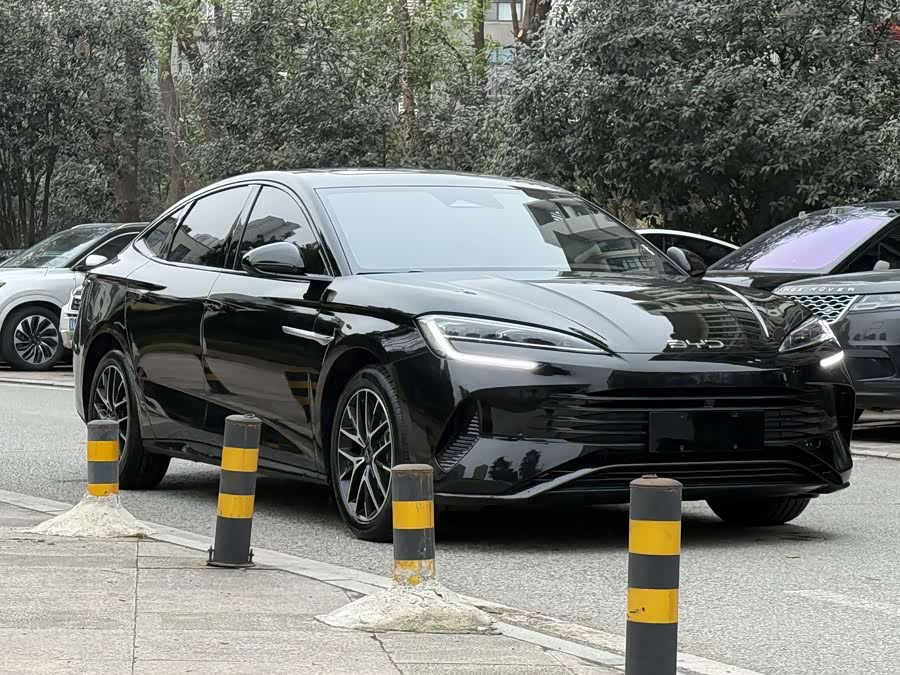 BYD Seal 07 DM-i 2024 immagine di auto #4