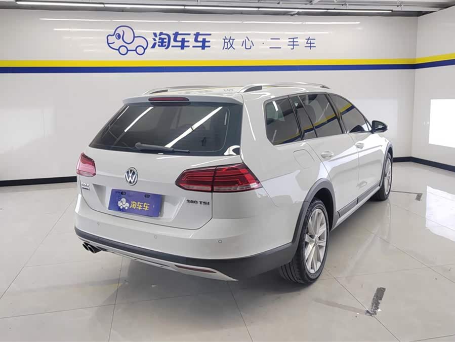 Volkswagen Golf (Imported) 2019 image de voiture #4