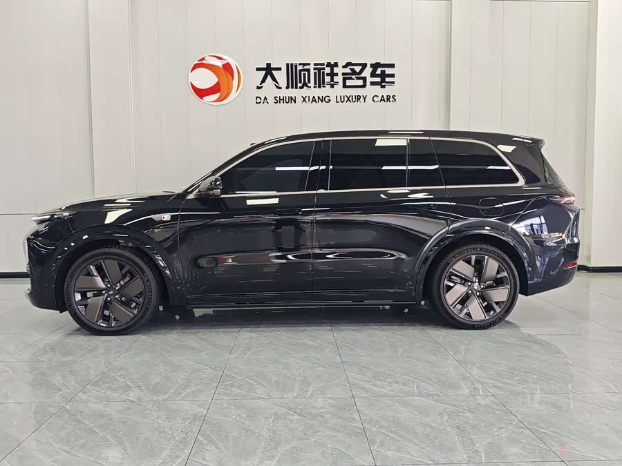 Li L9 2025 image de voiture #4