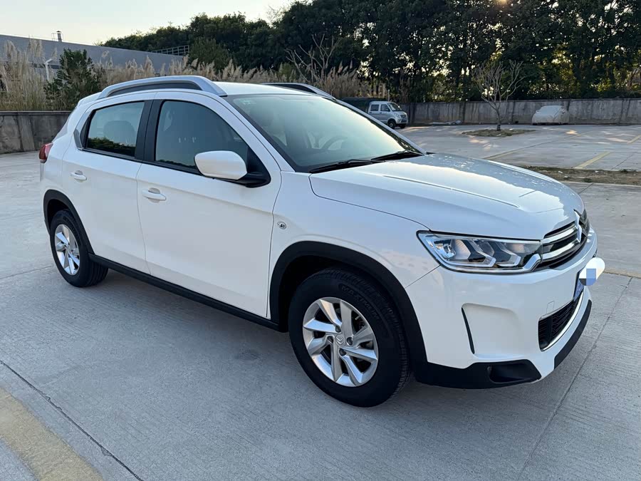 Citroen C3-XR 2015 car image #4