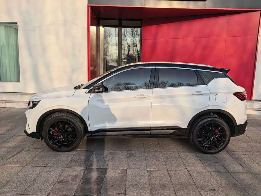 GEELY Coolray 2022 immagine di auto #4
