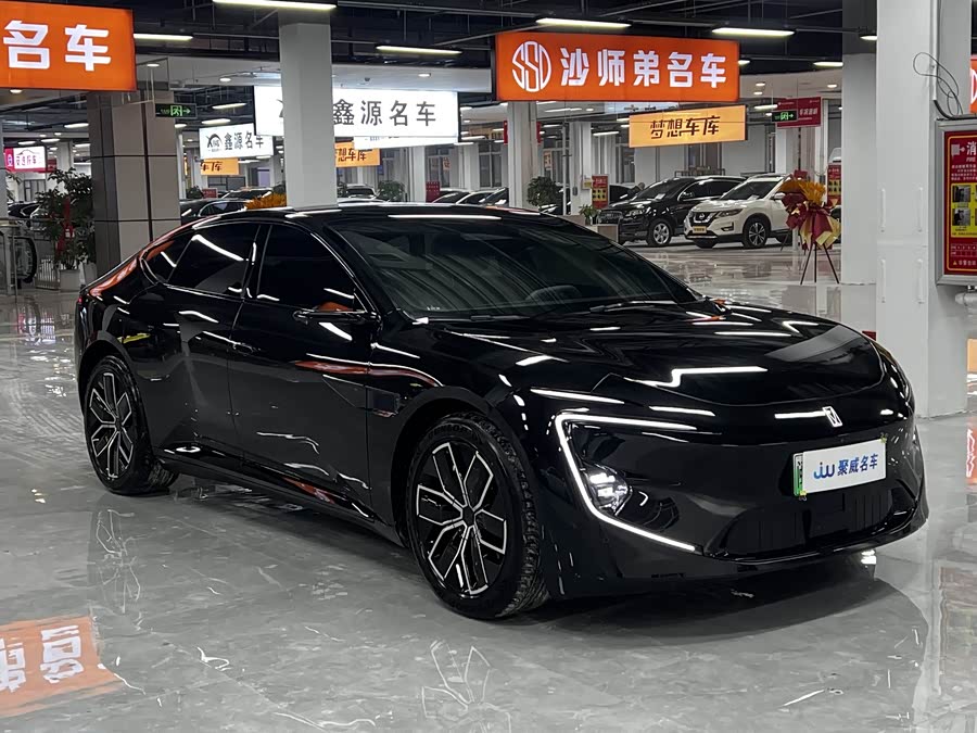 Avatr 12 2024 car image #4