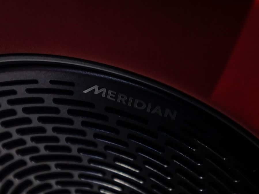 Avatr 06 2025 car image #4