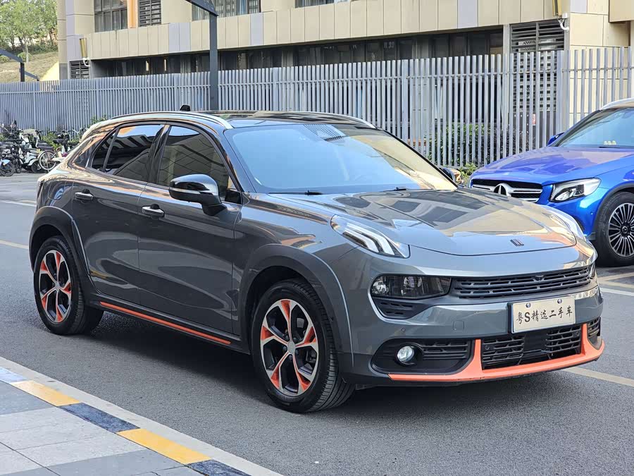 Lynk & Co 02 2020 car image #4