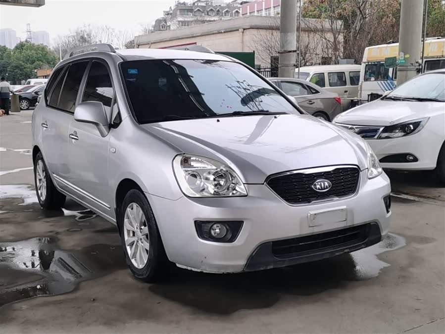 Kia Carens 2012 image de voiture #4