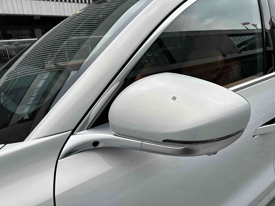 Deepal S09 2025 imagen de coche #4