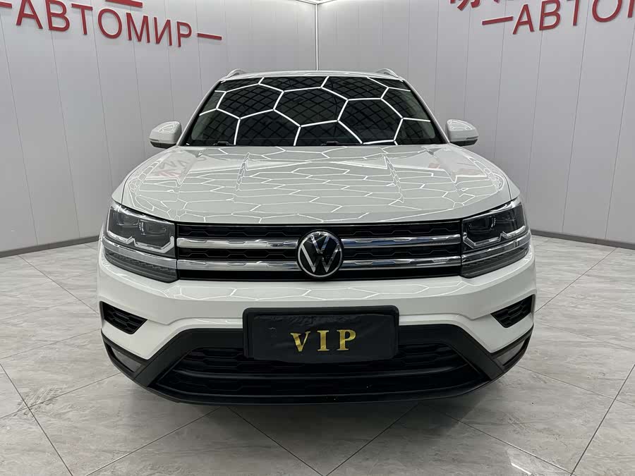 Volkswagen Tharu 2021 car image #4