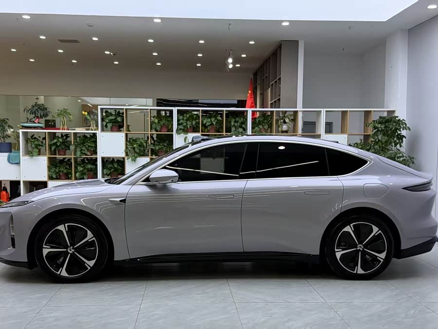 蔚来 蔚来ET5 2025 汽车图片 #4