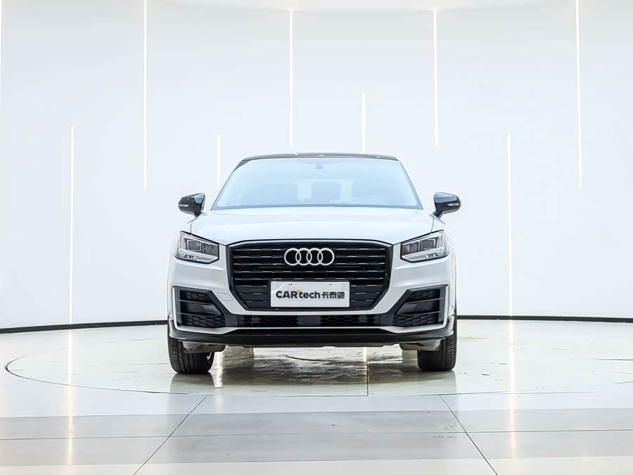 Audi Q2L 2021 car image #4