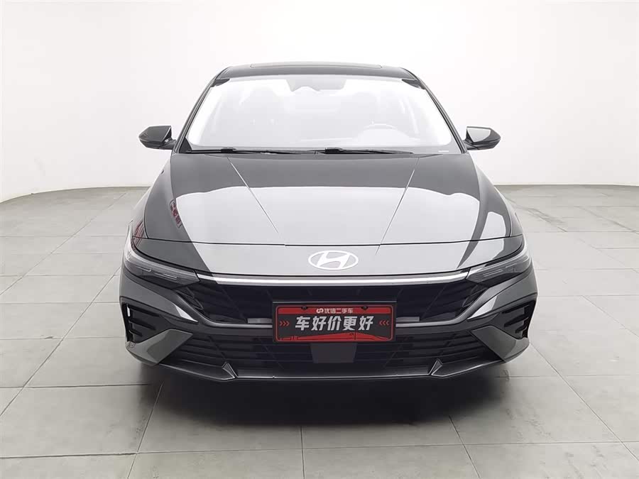 Hyundai Elantra 2023 immagine di auto #4