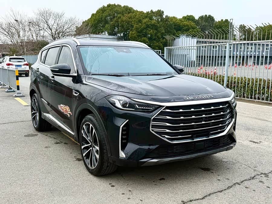 Jetour X70 PLUS 2022 car image #4
