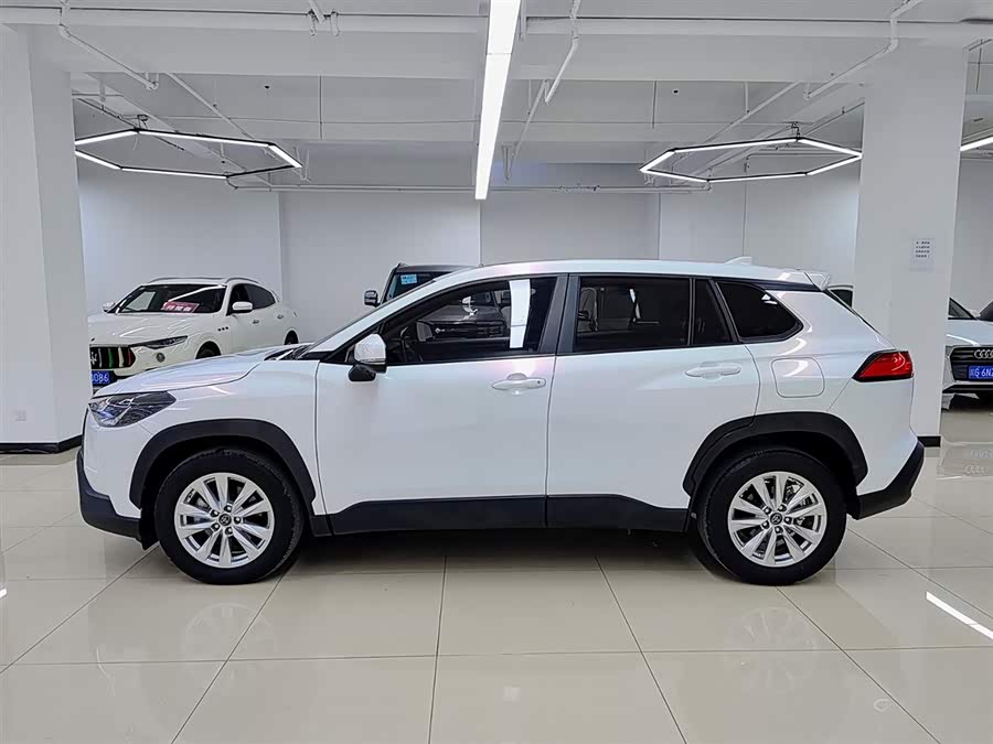 Toyota Corolla Cross 2023 car image #4