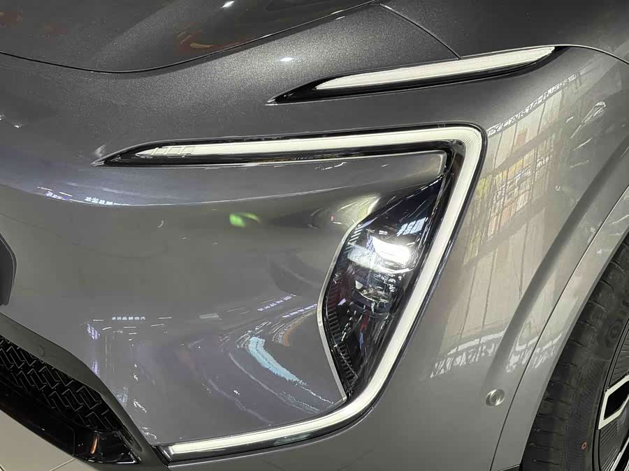 Avatr 07 2024 car image #4