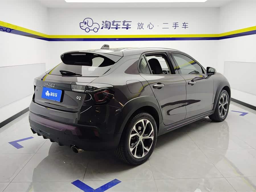 Lynk & Co 02 2020 car image #4