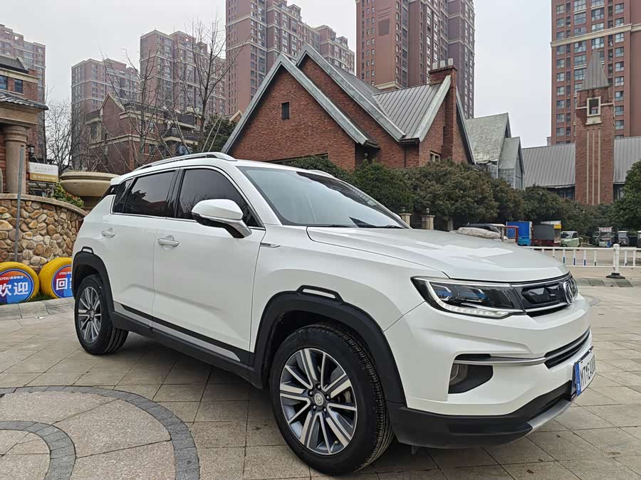 Changan CS35 Plus 2019 image de voiture #4