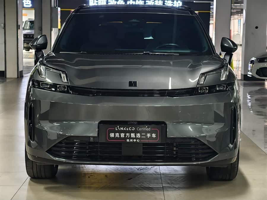 Lynk & Co 08 EM-P 2024 car image #4