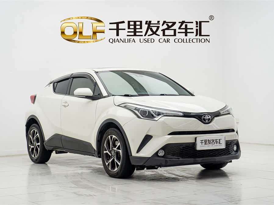 Toyota C-HR 2021 car image #4