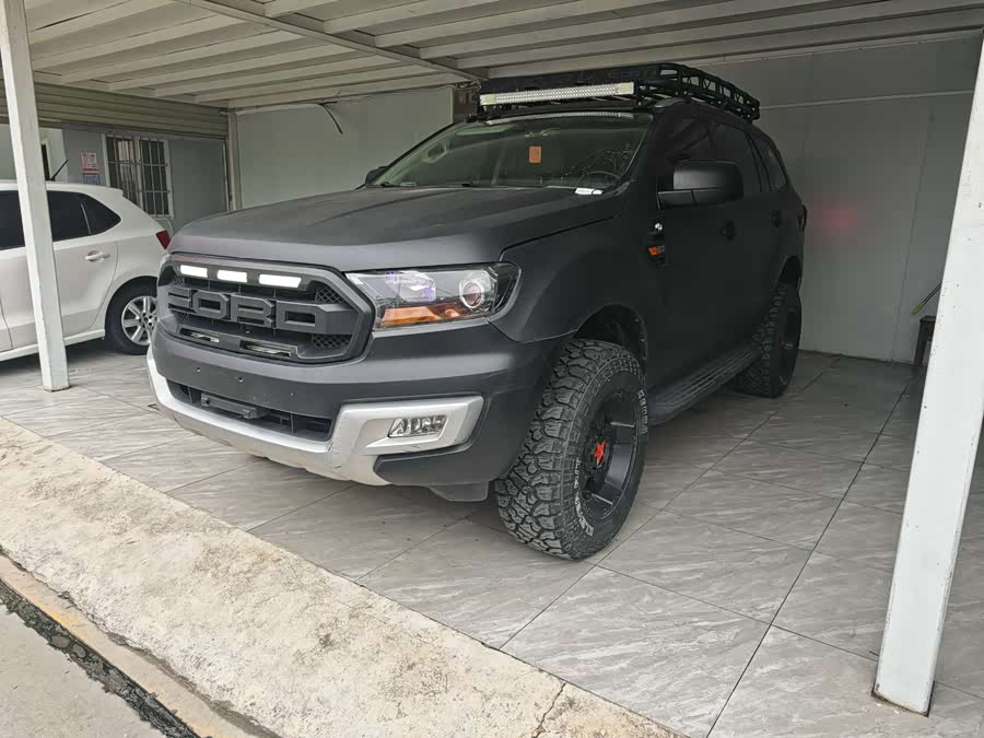 Ford Everest 2017 صورة سيارة #4