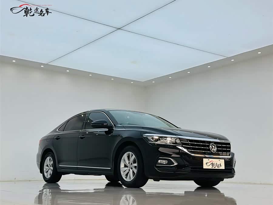 Volkswagen Passat 2020 изображение автомобиля #4