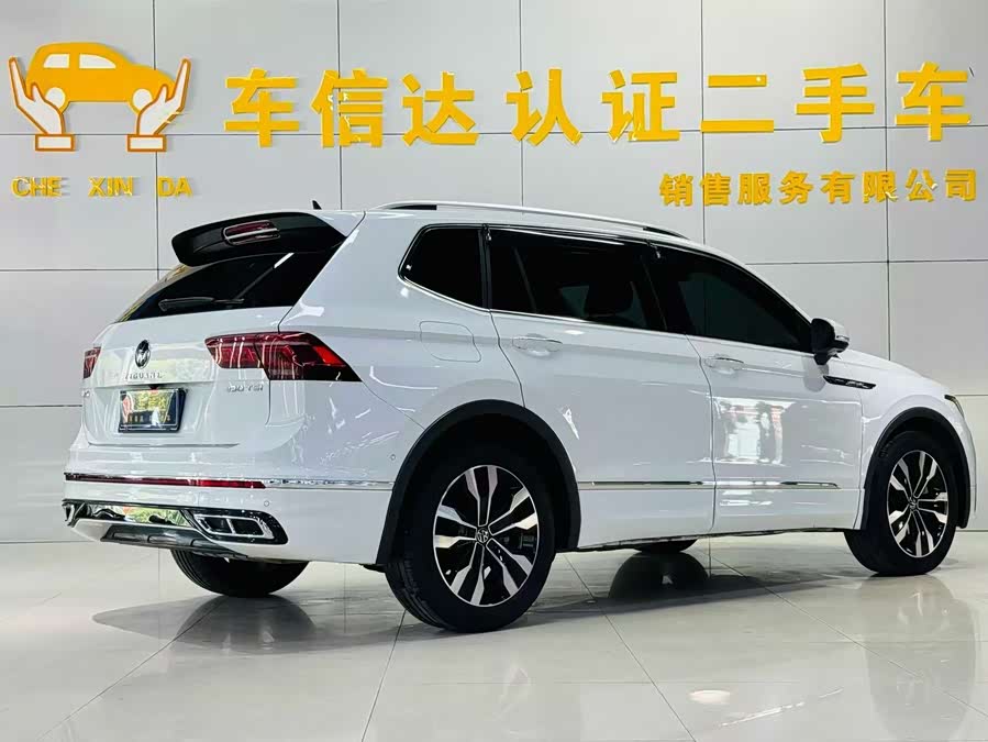 Volkswagen Tiguan L 2021 image de voiture #4